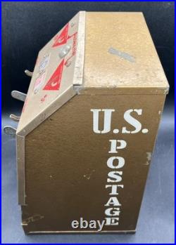 Vintage Postmaster U. S. Stamps Coin-op Vending Machine (mvp038045)