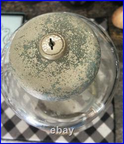 Vintage Silver King Cast Iron Penny Gum-ball Bulk Vending Coin Op Machine