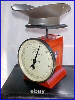 Vintage Tom's Peanut Hanson 1 cent Coin Scale & Pan & Case, Gumball, Jar Store