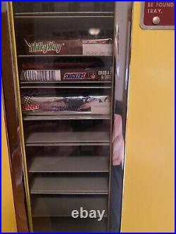 Vintage U-Select-It Coin Op Candy Bar Vending Operated Store Machine 10 Cents