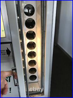 Vtg 7up Coin Op Selectivend Model 2A Soda Pop Vending Machine