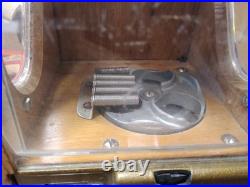 Vtg Victor Co 50s Baby Grand Charm Coin Op Vending Machine Wood Bubblegum Gumbal
